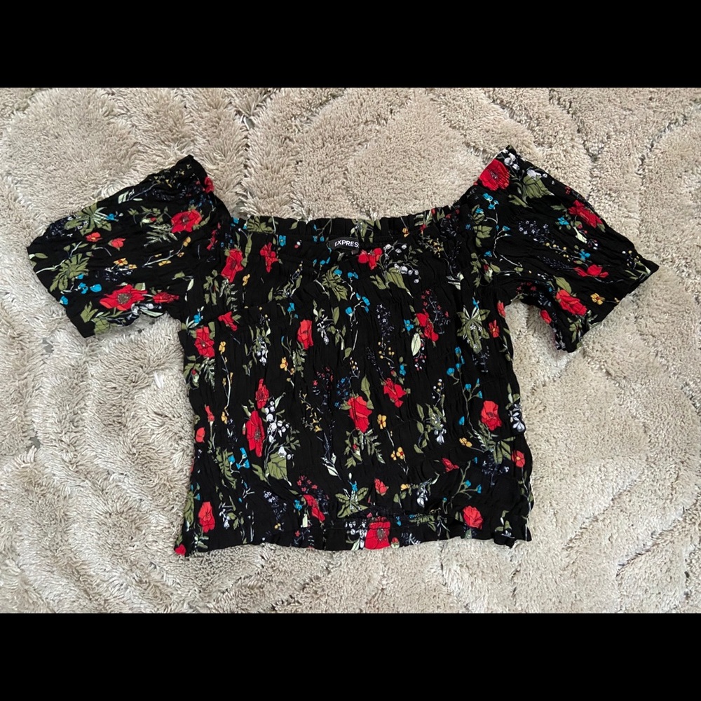 Express off the shoulder crop top